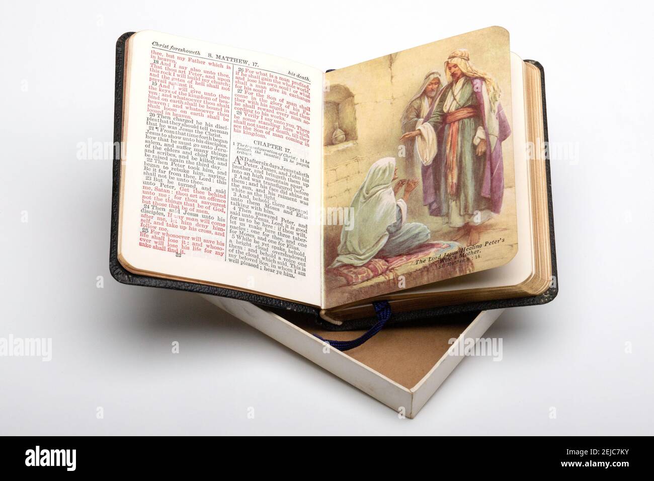 Illustrierter Roter Buchstabe Bibel Stockfoto