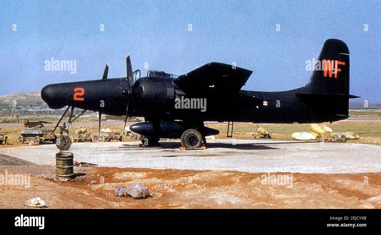 Ein Grumman F7F-3N Tigercat Nachtjäger der Marine Nachtjäger-Geschwader VMF(N)-513 Flying Nightmares in Wonsan, Korea, 1952. Stockfoto