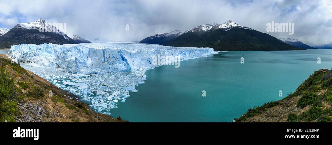 Perito Moreno Gletscher, Südpatagonisches Eisfeld, Los Glaciares Nationalpark, Patagonien, Argentinien Stockfoto