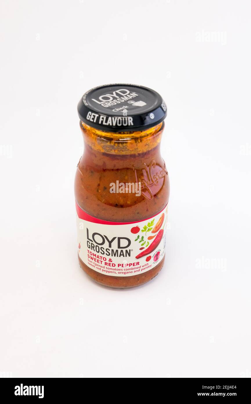 350g Glas Loyd Grossman Tomate und süße rote Pfeffer Kochen Sauce. Stockfoto