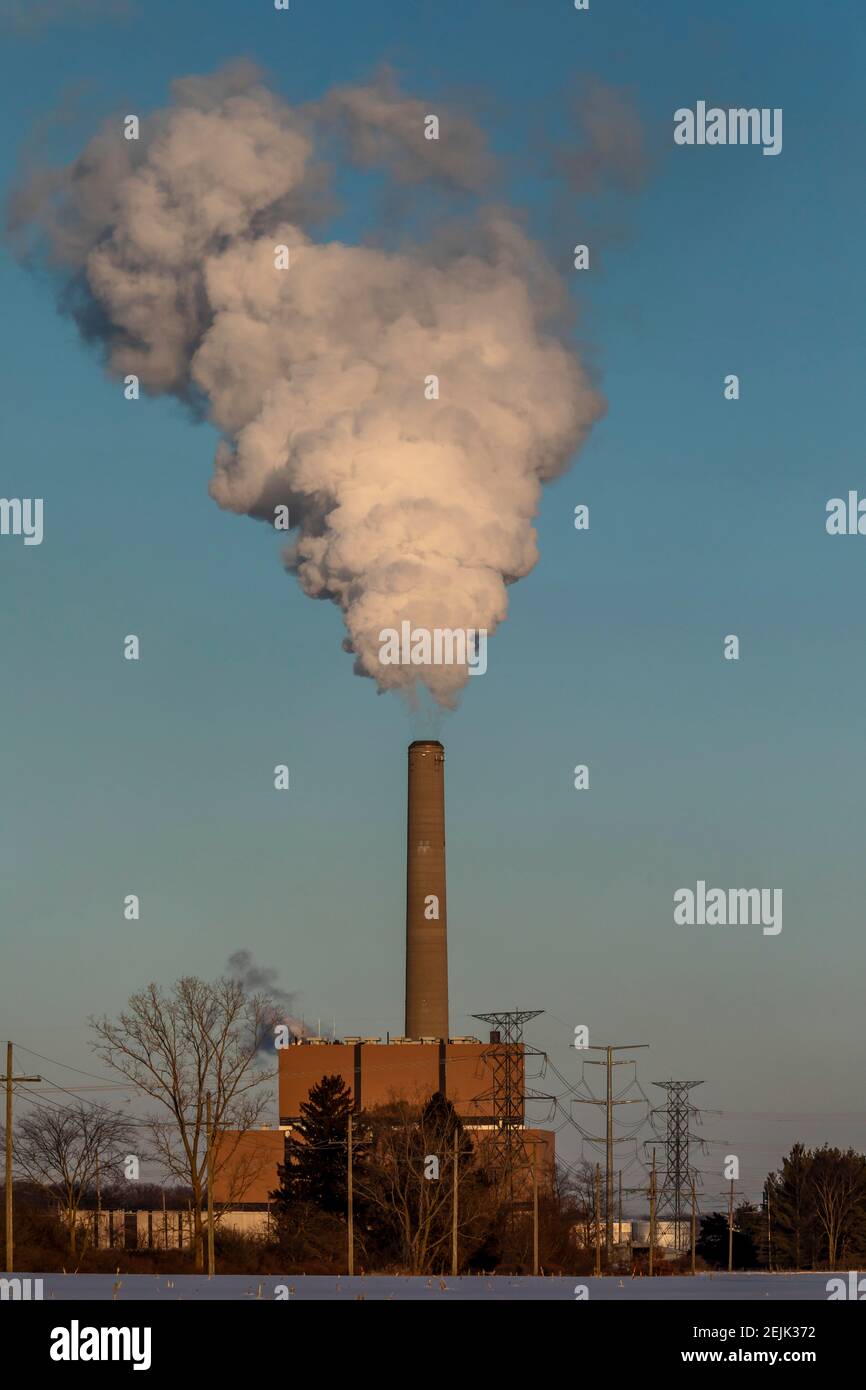 Avoca, Michigan - das Greenwood Energy Center von DTE Energy, das Öl und Erdgas verbrennt, um Strom zu erzeugen. Stockfoto