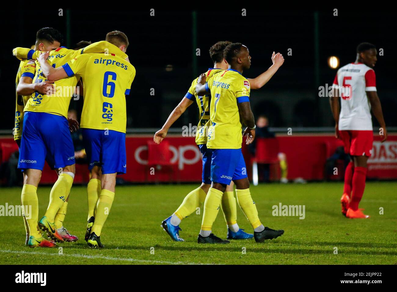 UTRECHT, NIEDERLANDE - FEBRUAR 22: Giovanni Korte vom SC Cambuur feiert sein Tor beim Keukenkampioen Divisie-Spiel zwischen Jong FC Utrecht Stockfoto