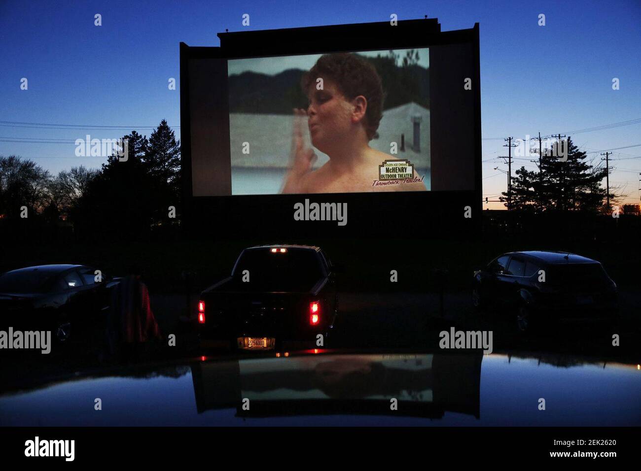 Am 8. Mai 2020 wird im McHenry Outdoor Theater ein Rückschautrailer aus dem Sandlot-Film gespielt. (Foto von Stacey Wescott/Chicago Tribune/TNS/Sipa USA) Stockfoto