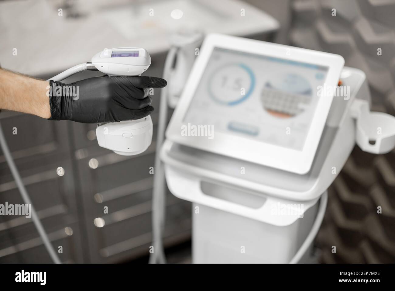Ultraschall Fettabsaugung Behandlung Gerät in der medizinischen Klinik. Stockfoto