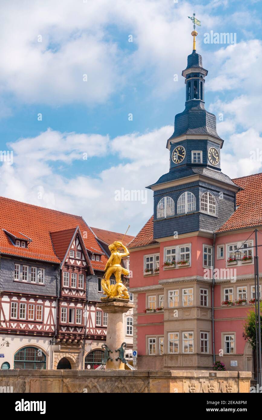 George Brunnen Stockfotos und -bilder Kaufen - Alamy