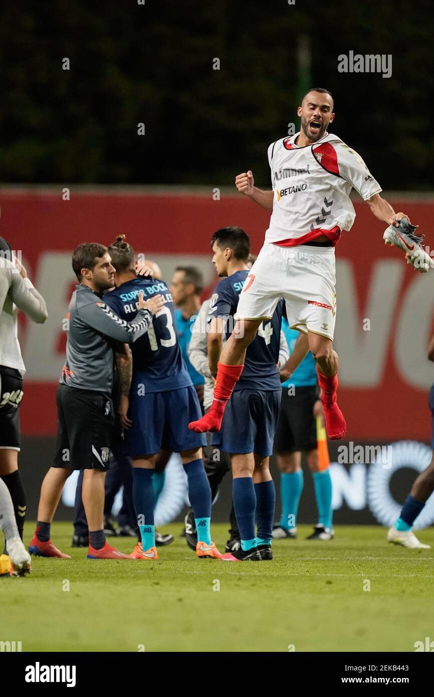 Braga 07 25 2020 Sc Braga Erhielt Heute Abend Im Municipal Stadium Von Braga Fc Porto In Einem Spiel Zahlung Fur Die Letzte Runde Der Liga Nos 2019 2020 Fransergio Goncalo Delgado Global Imagens Stockfotografie Alamy