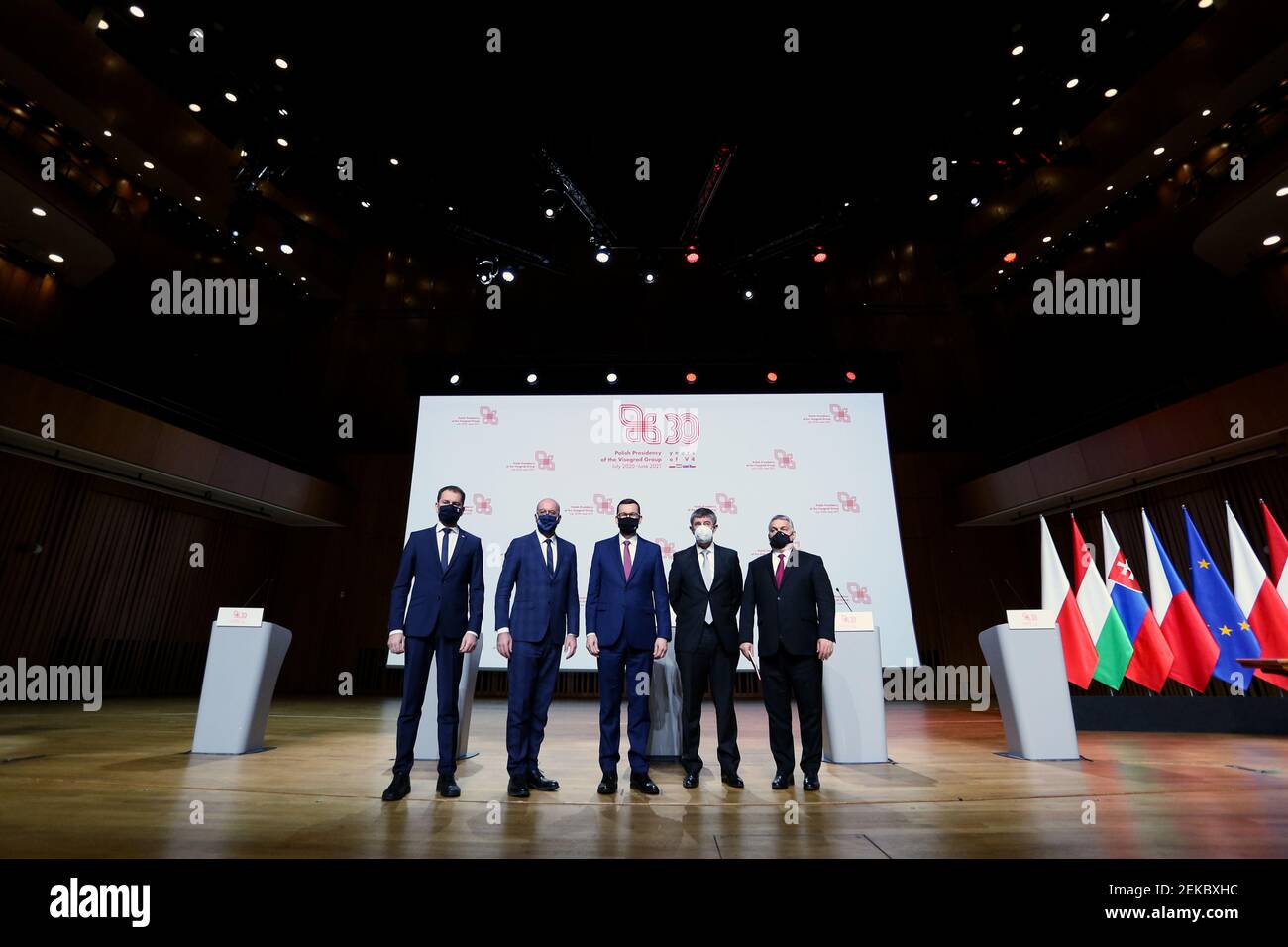 (L bis R) Slowakischer Premierminister Igor Matovic, Präsident des Europäischen Rates Charles Michel, polnischer Premierminister Mateusz Morawiecki, tschechischer Prim Stockfoto