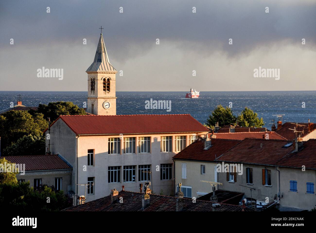 Das Ganze Ausmaß! Brände Wüten In Südspanien Und Frankreich – Diese Regionen Sind Betroffen! - mihwatr