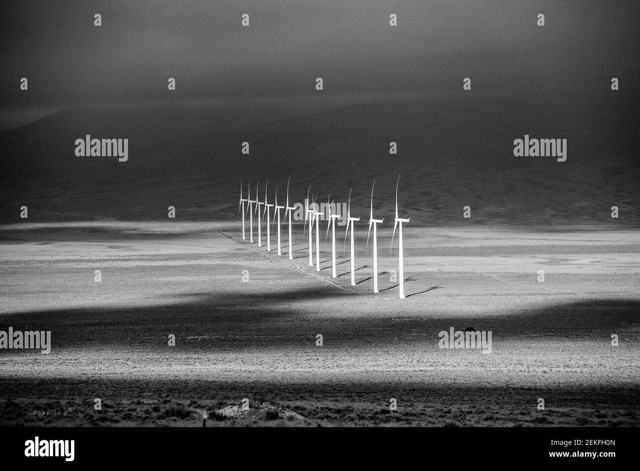 Windturbinen in schwarz-weiß, Great Basin National Park, Nevada, USA Stockfoto
