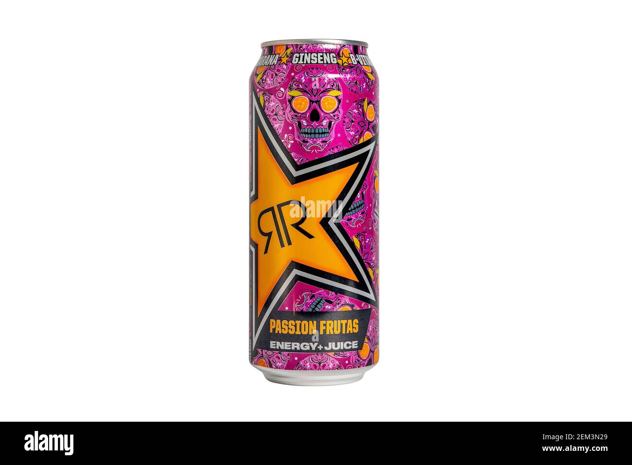 Purple Rockstar Energy Drink Dose mit Passion Frutas Saftgeschmack Geschmack auf weißem Hintergrund isoliert Stockfoto