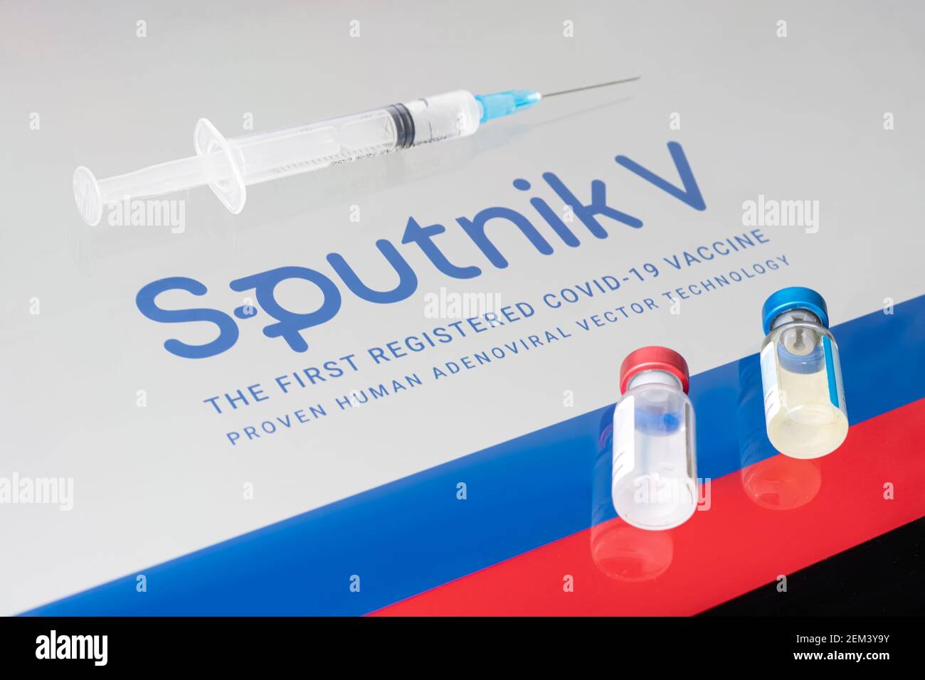 Russland Coronavirus-Impfstoff Sputnik V. Covid-19-Impfung. 18. Januar 2021, Barnaul, Russland. Stockfoto