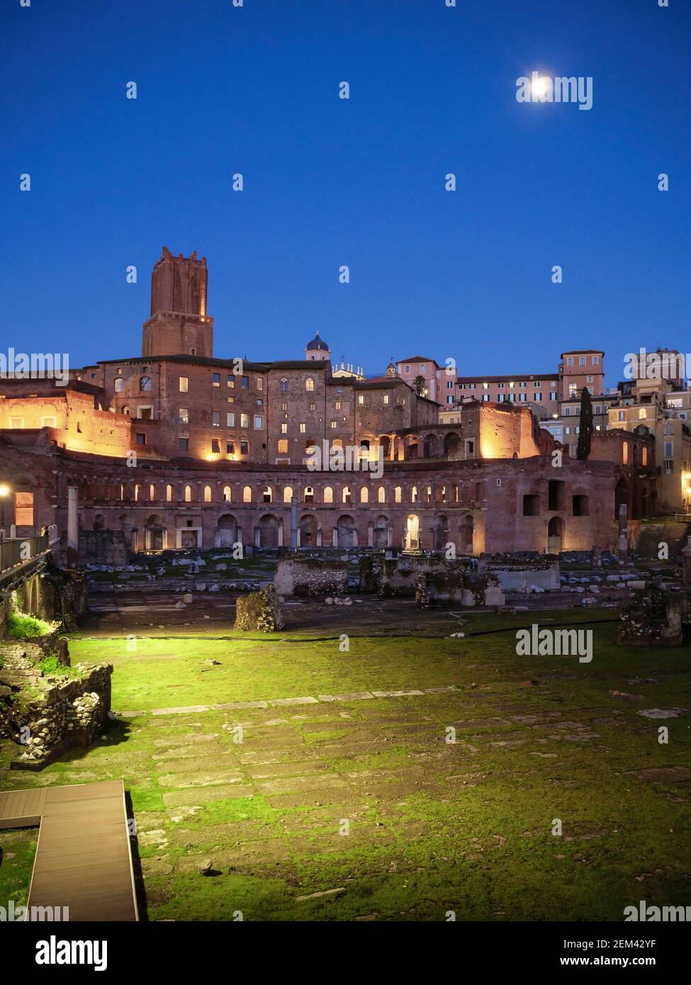 Rom. Italien. Trajans Märkte (Mercati di Traiano), Forum von Trajan (Foro di Traiano). Trajans Markt wurde 113 n. Chr. eingeweiht, und wahrscheinlich BU Stockfoto