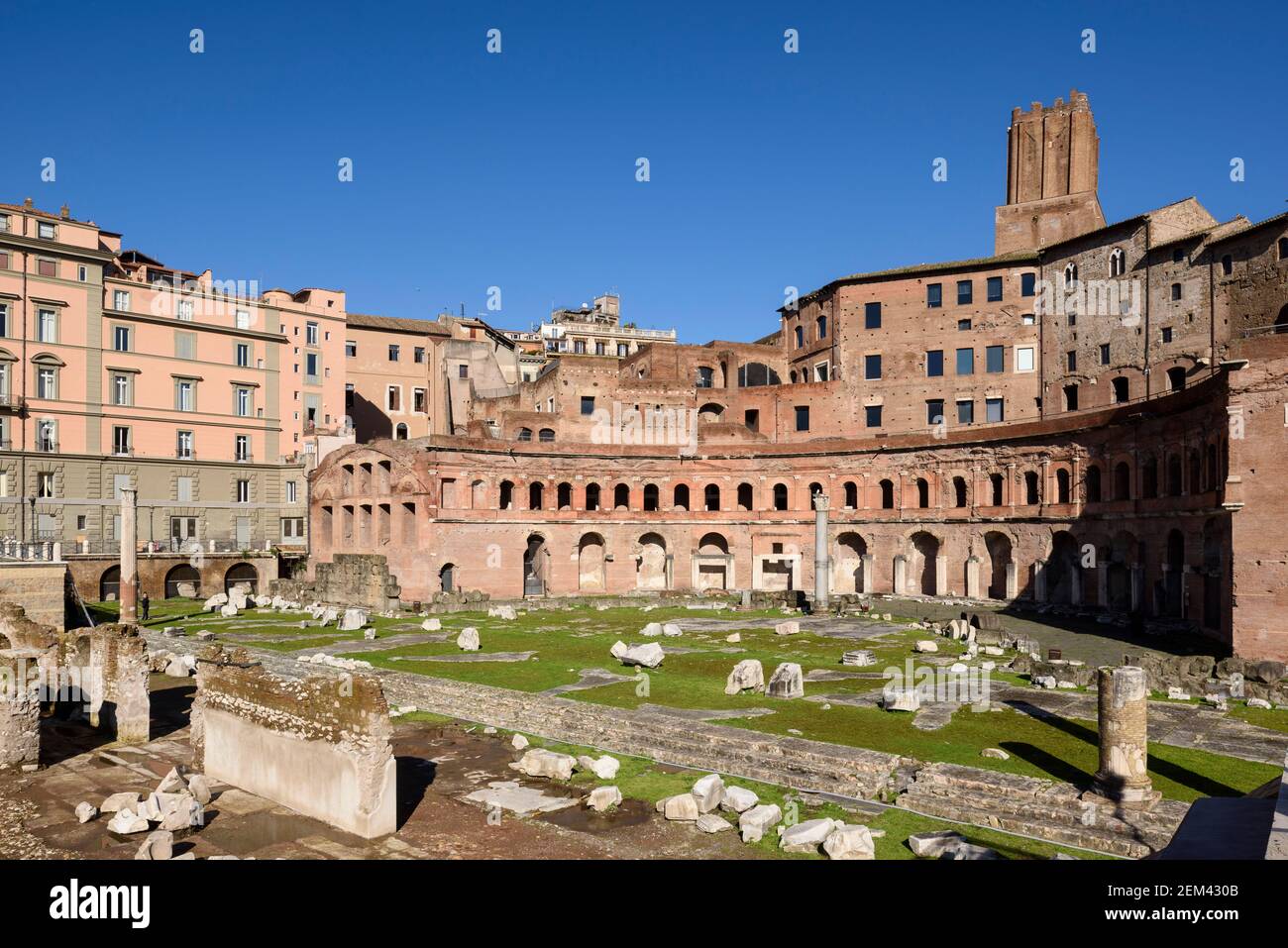 Rom. Italien. Trajans Märkte (Mercati di Traiano), Forum von Trajan (Foro di Traiano). Trajans Markt wurde 113 n. Chr. eingeweiht, und wahrscheinlich BU Stockfoto