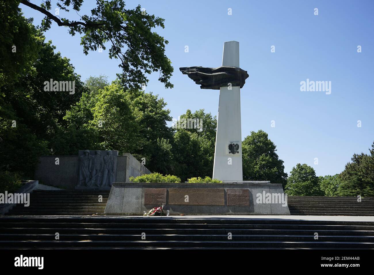 Denkmal des polnischen Soldaten und deutschen Antifaschisten im Volkspark Friedrichshain. Stockfoto