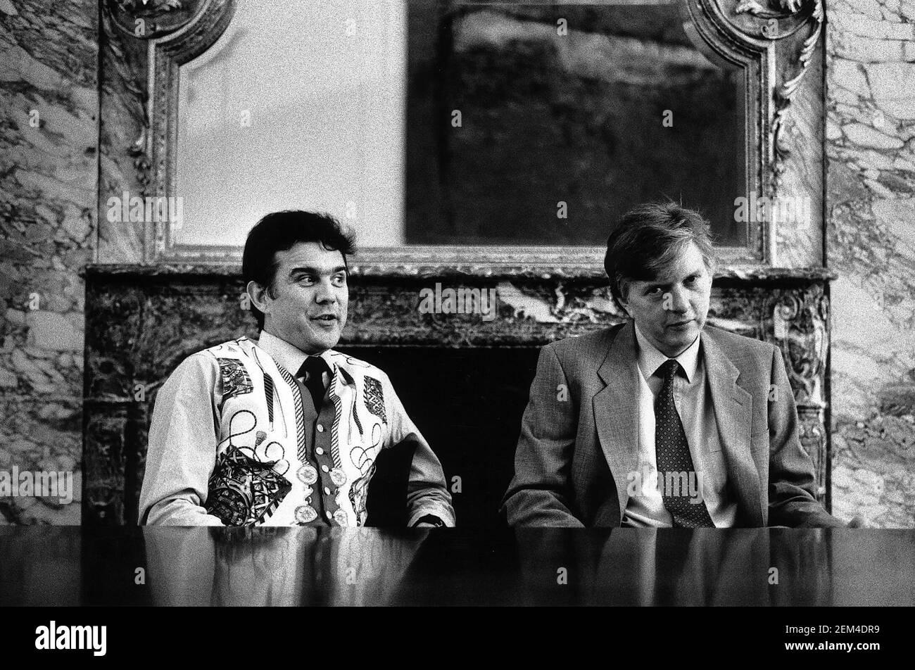 Paul Jackson (links) und Nigel Walmsley von Carlton Communicationsdbase Stockfoto