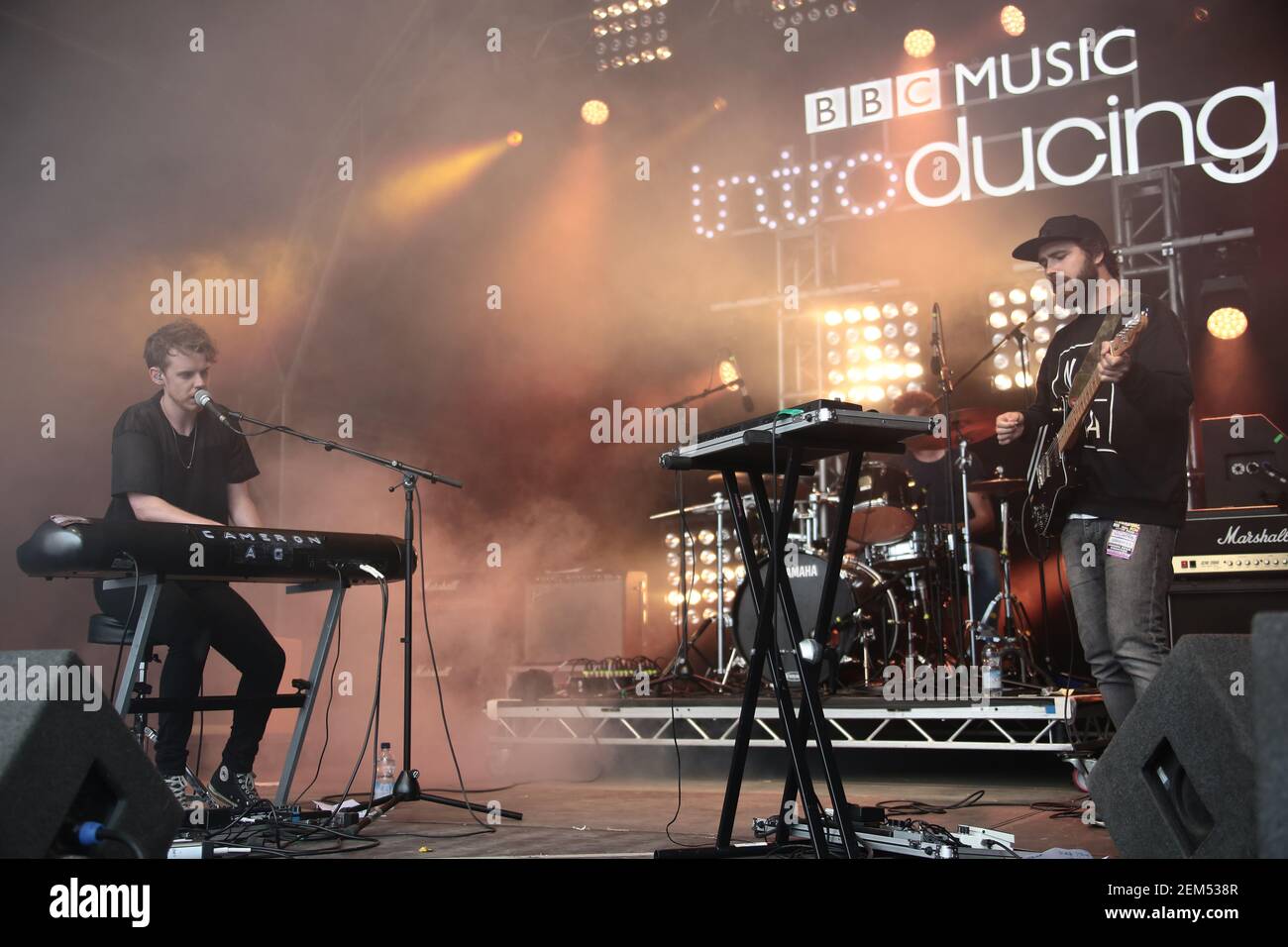 Cameron AG live auf der BBC Discovering Stage am 2. Tag des 2016 Reading Festivals. Bilddatum: Freitag, 26. August 2016. Bildnachweis shou Stockfoto