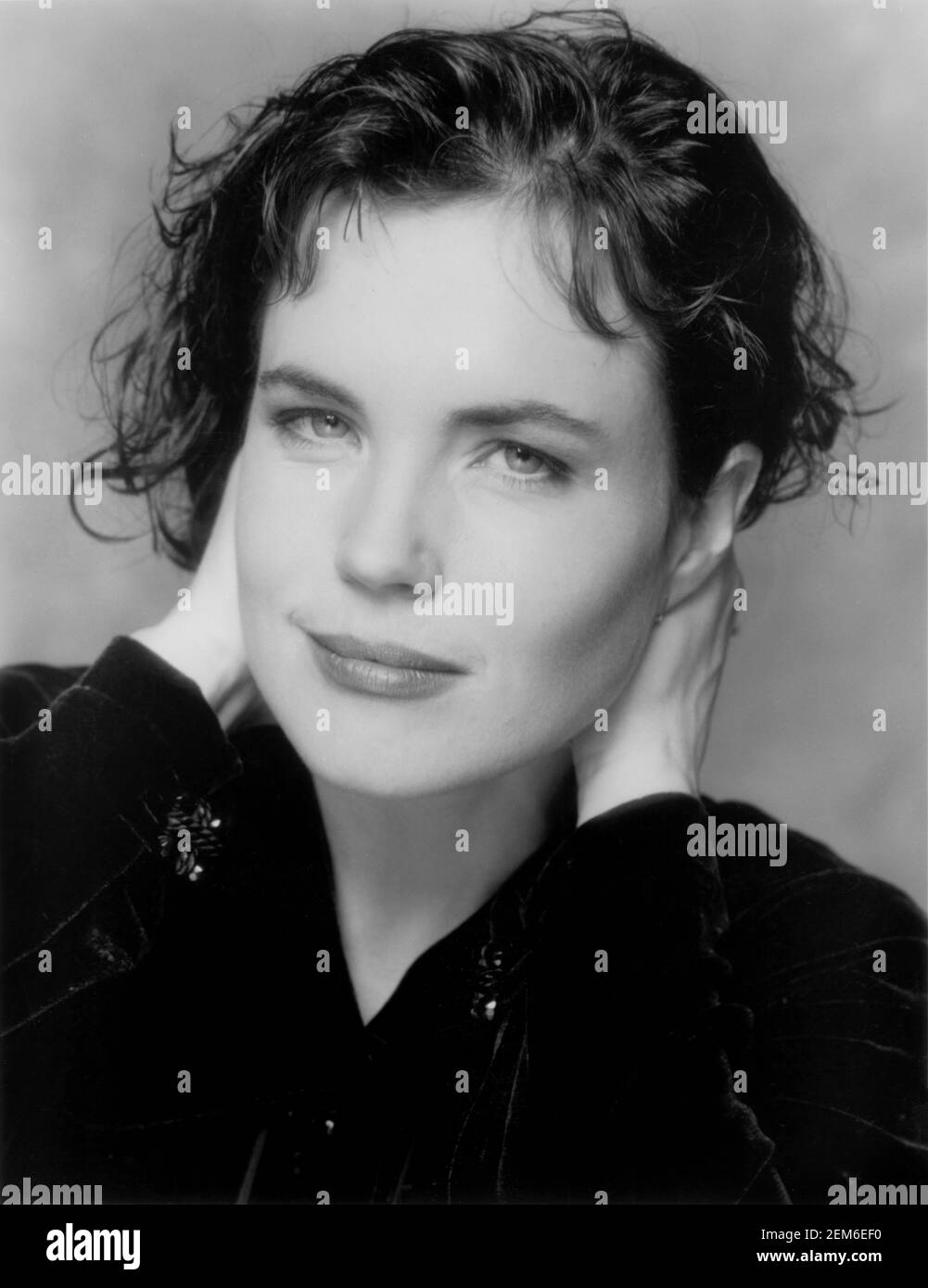 Elizabeth McGovern, Head and Shoulders Publicity Portrait für die TV-Serie, 'If Not for You', Tony Esparza, CBS-TV, 1995 Stockfoto