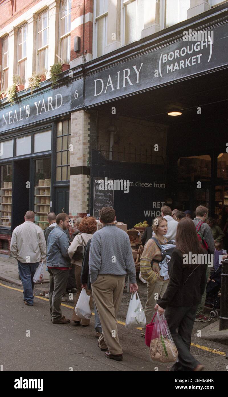 Neal's Yard Dairy, Borough Market, Bankside, London Bridge, Southwark, London, England Stockfoto