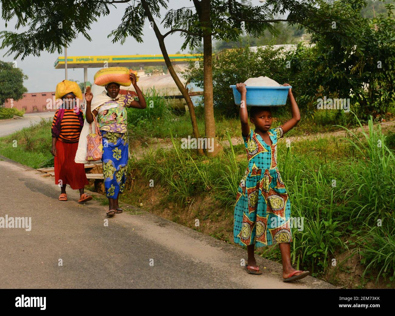 Alltag im ländlichen Ruanda. Stockfoto