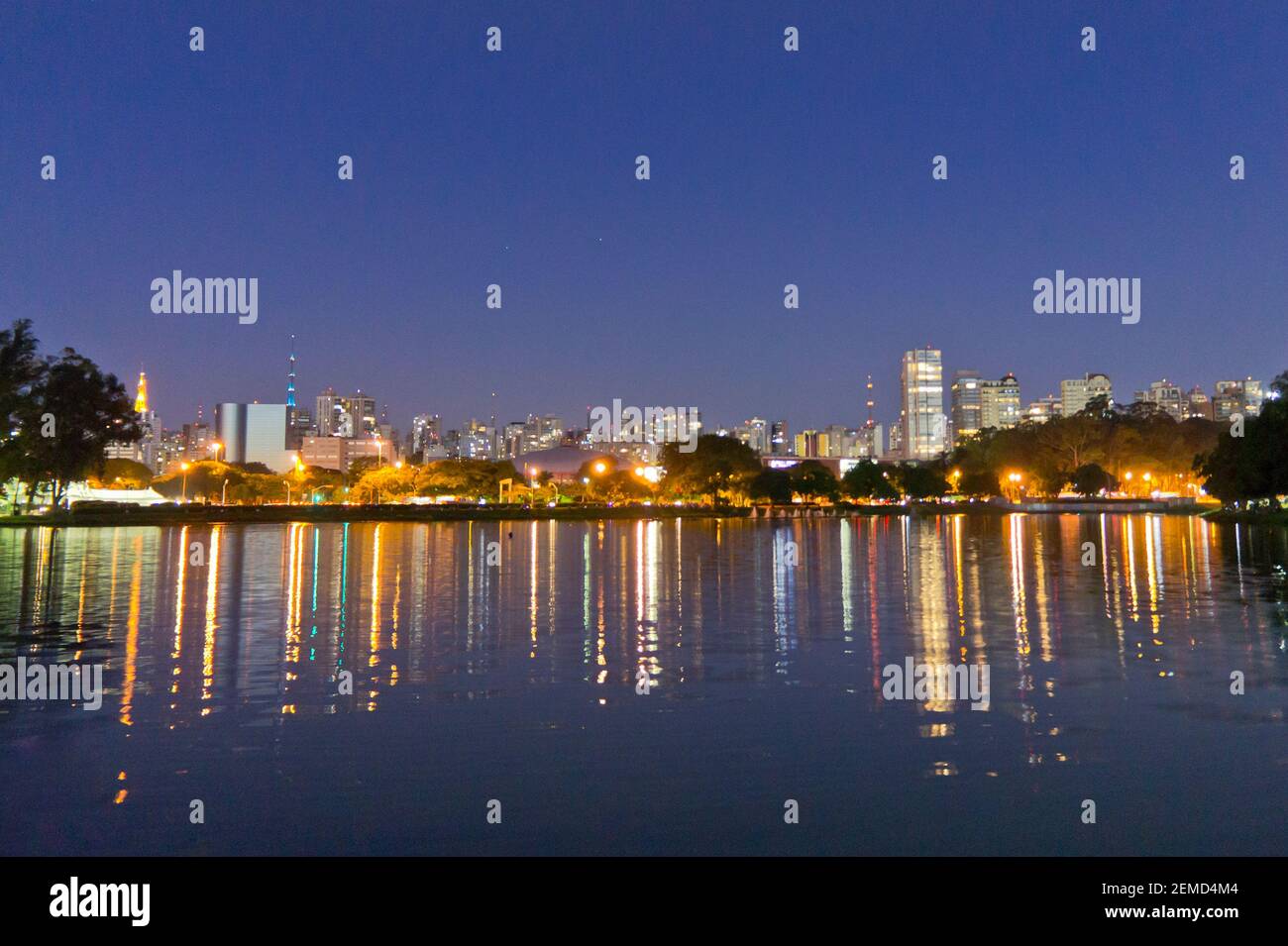 Sao Paulo, Ibirapuera Park bei Sonnenuntergang, Brasilien, Südamerika Stockfoto