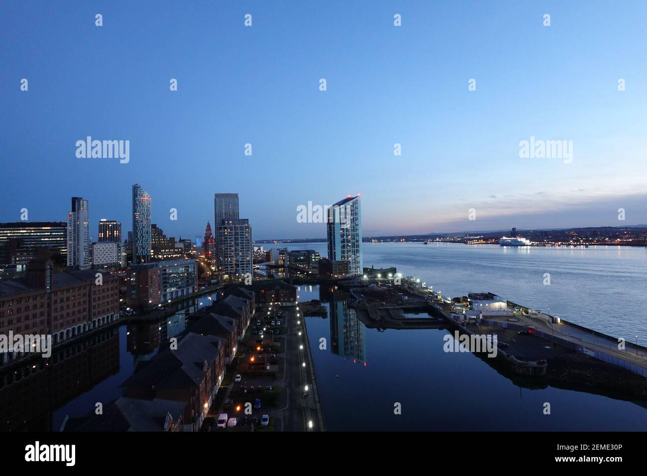 Standort des neuen Fährterminals der Isle of man wird am Princes Half Tide Dock, Liverpool Waters, Merseyside, Großbritannien gebaut Stockfoto