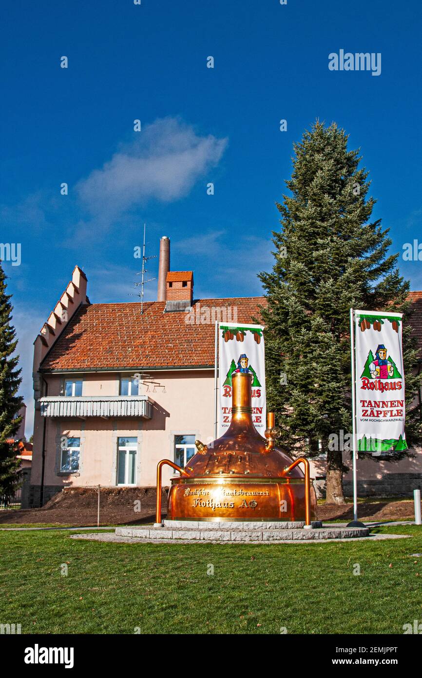 Die Stadtsbraueri Rothausbier ist eine staatliche Brauerei mit Sitz in Grafenhausen, Saarland, Deutschland. Es ist auch ein beliebtes Restaurant und Resort Stockfoto