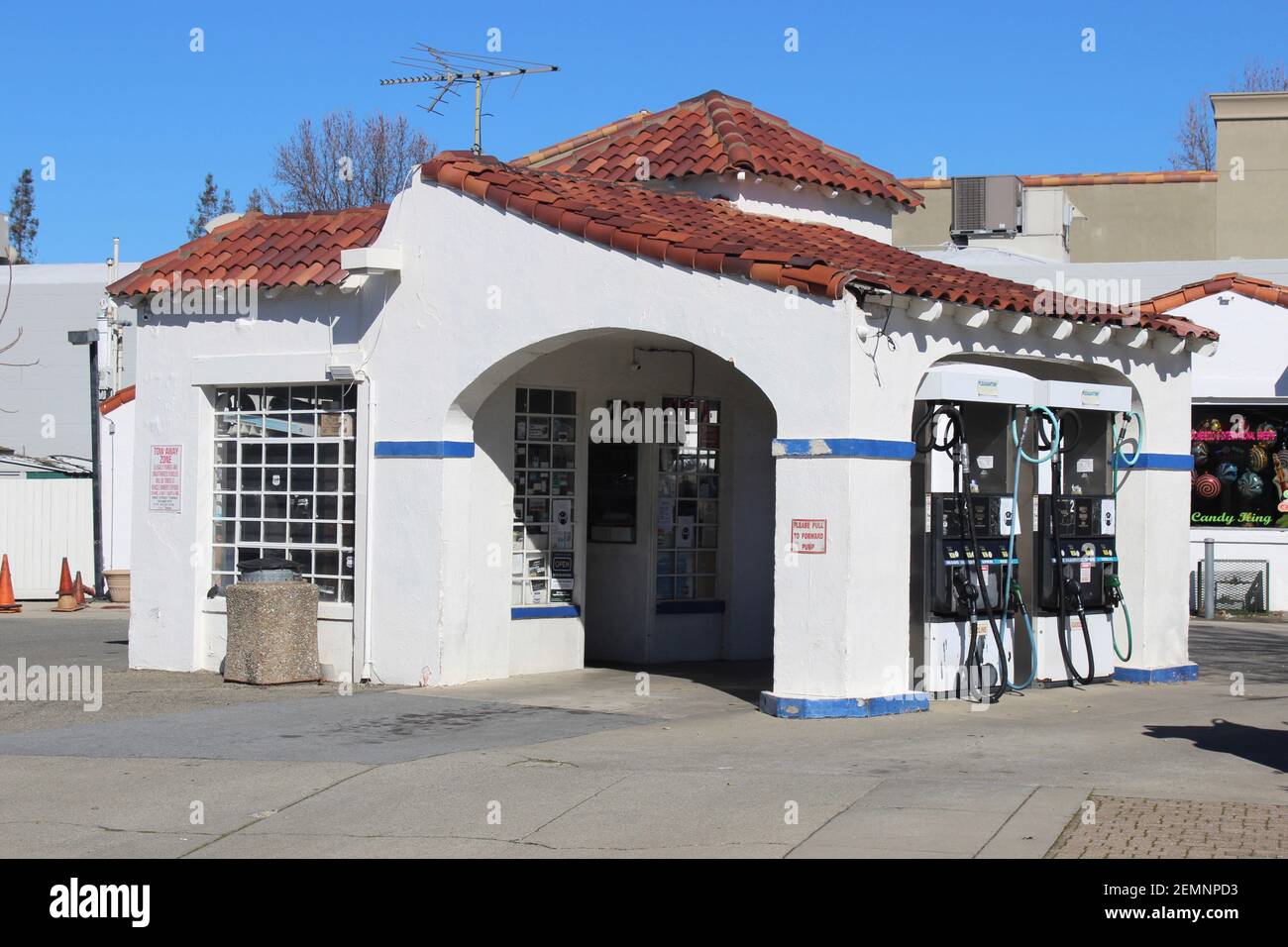 Pleasanton Gasoline, Pleasanton, Kalifornien Stockfoto