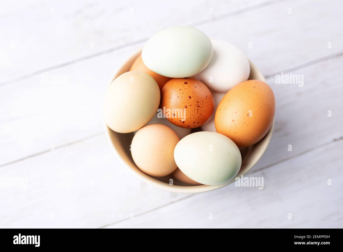 Geröstetes Gemüse mischen in einer gusseisernen Mini-Pfanne bereit Zum Servieren Stockfoto
