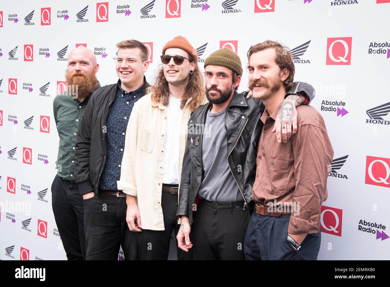 Adam Devonshire, John Beavis, Lee Kiernan, Joe Talbot und Mark Bowen von Idles kommen zu den Q Awards 2018 im Roundhouse, Camden, London. Bilddatum: Mittwoch, 17th. Oktober 2018. Bildnachweis sollte lauten: David Jensen Stockfoto