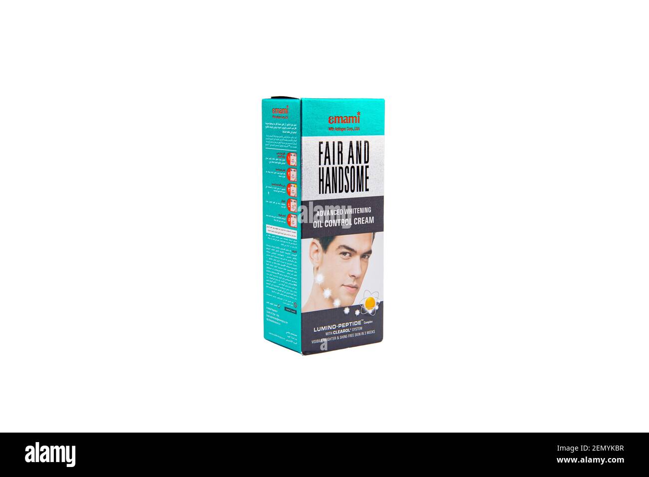 Emami fair und gut aussehend Creme auf weißem Hintergrund Stockfoto