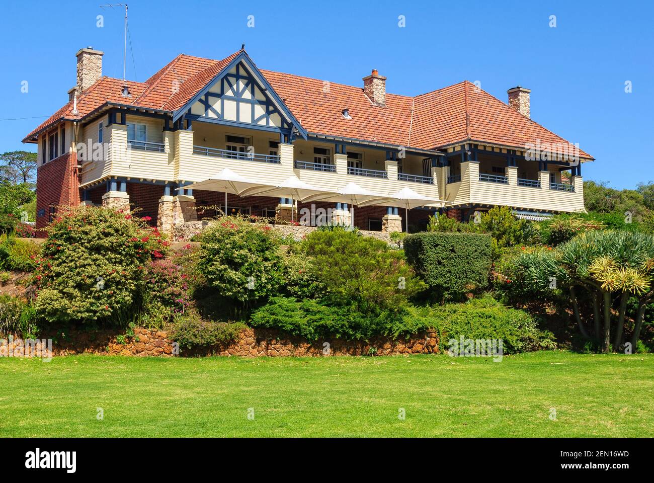 Das wunderschön restaurierte, denkmalgeschützte Caves House Hotel - Yallingup, WA, Australien Stockfoto