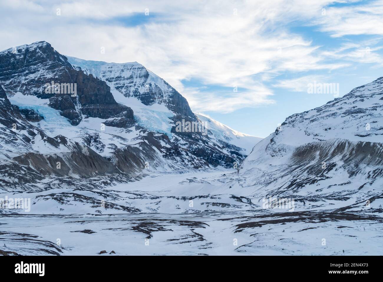 Winteransicht des Athabasca Gletschers in der kanadischen Rocky Mountains Stockfoto