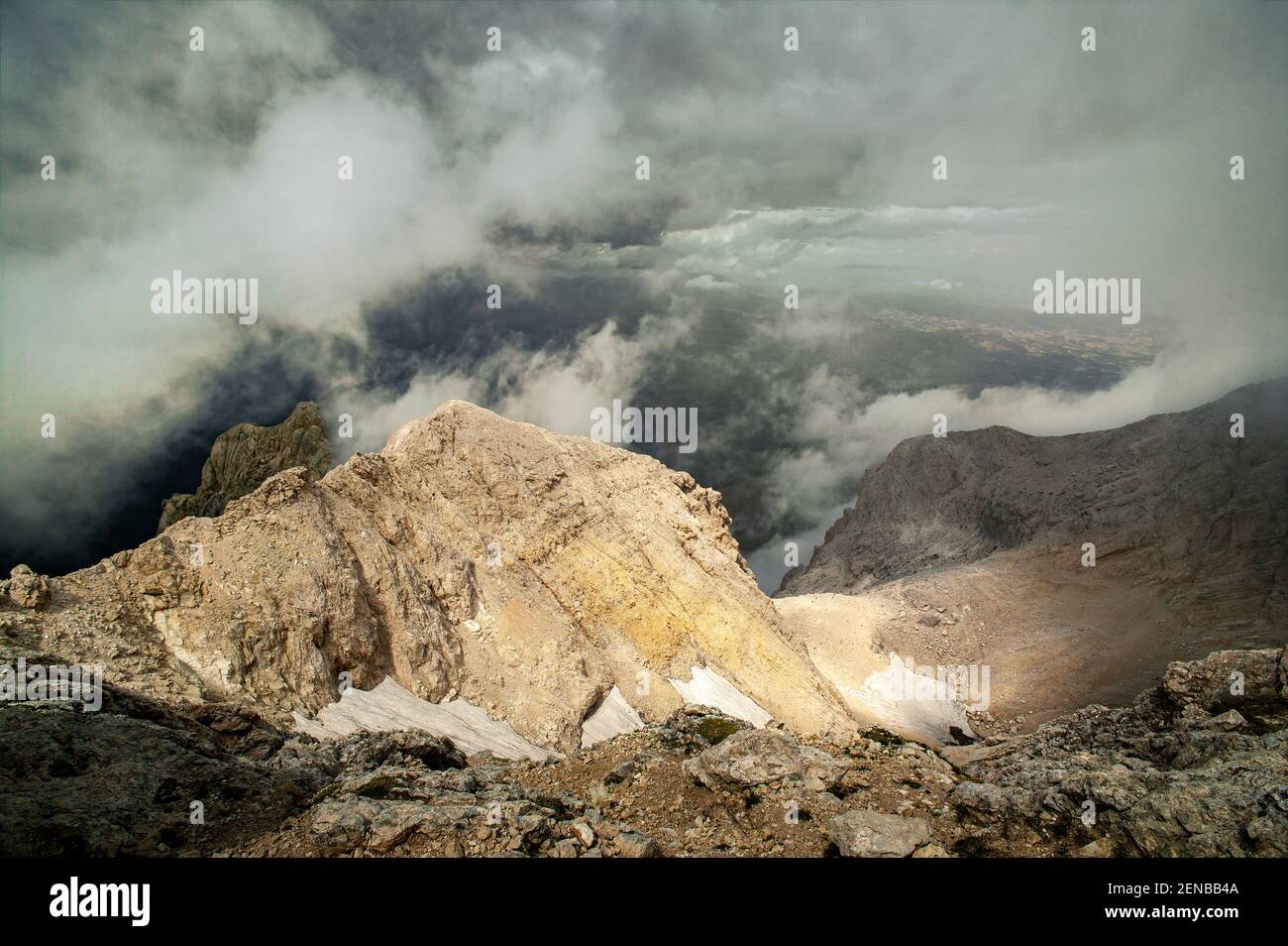 Der Nationalpark Gran Sasso und die Monti della Laga, der Calderone, sind der südlichste Gletscher Europas. Stockfoto
