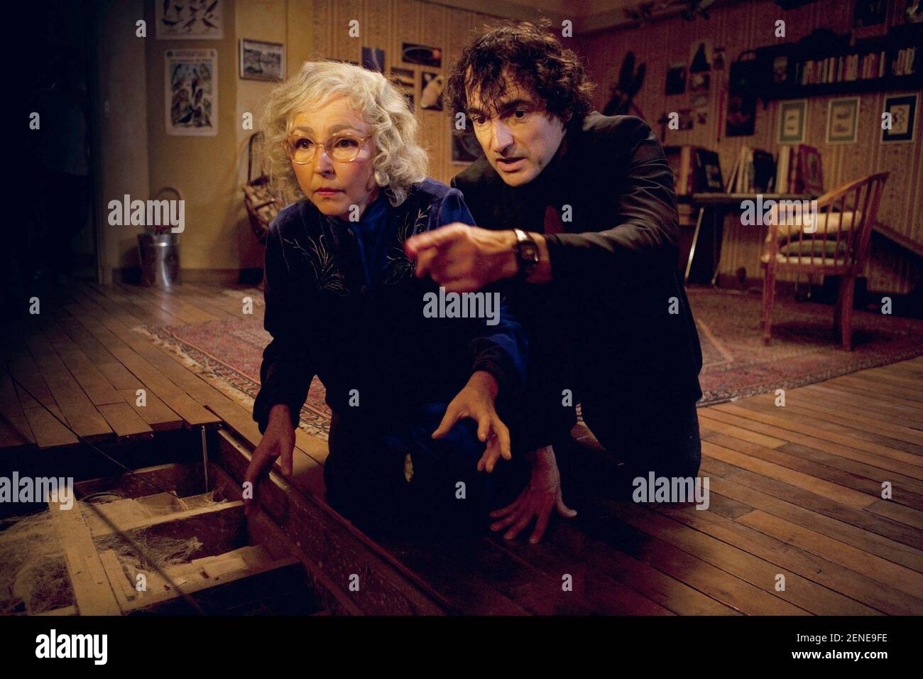 Le Vilain Jahr : 2009 Frankreich Regie : Albert Dupontel Catherine Frot, Albert Dupontel Stockfoto