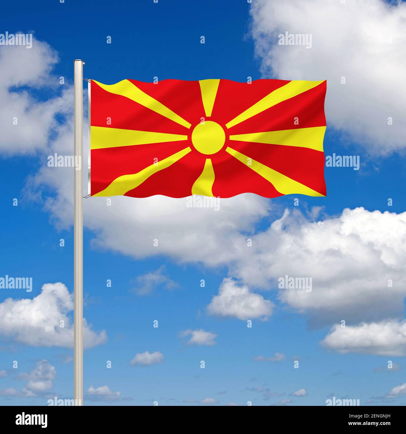 Die Flagge von Nordmazedonien, Südosteuropa, Balkanhalbinsel, Stockfoto