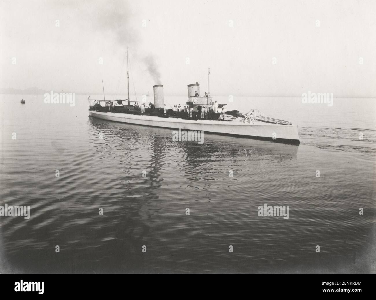 Vintage-Foto: SMS Tauku, deutsch gebautes chinesisches Torpedo-Boot, China, 1900 Stockfoto