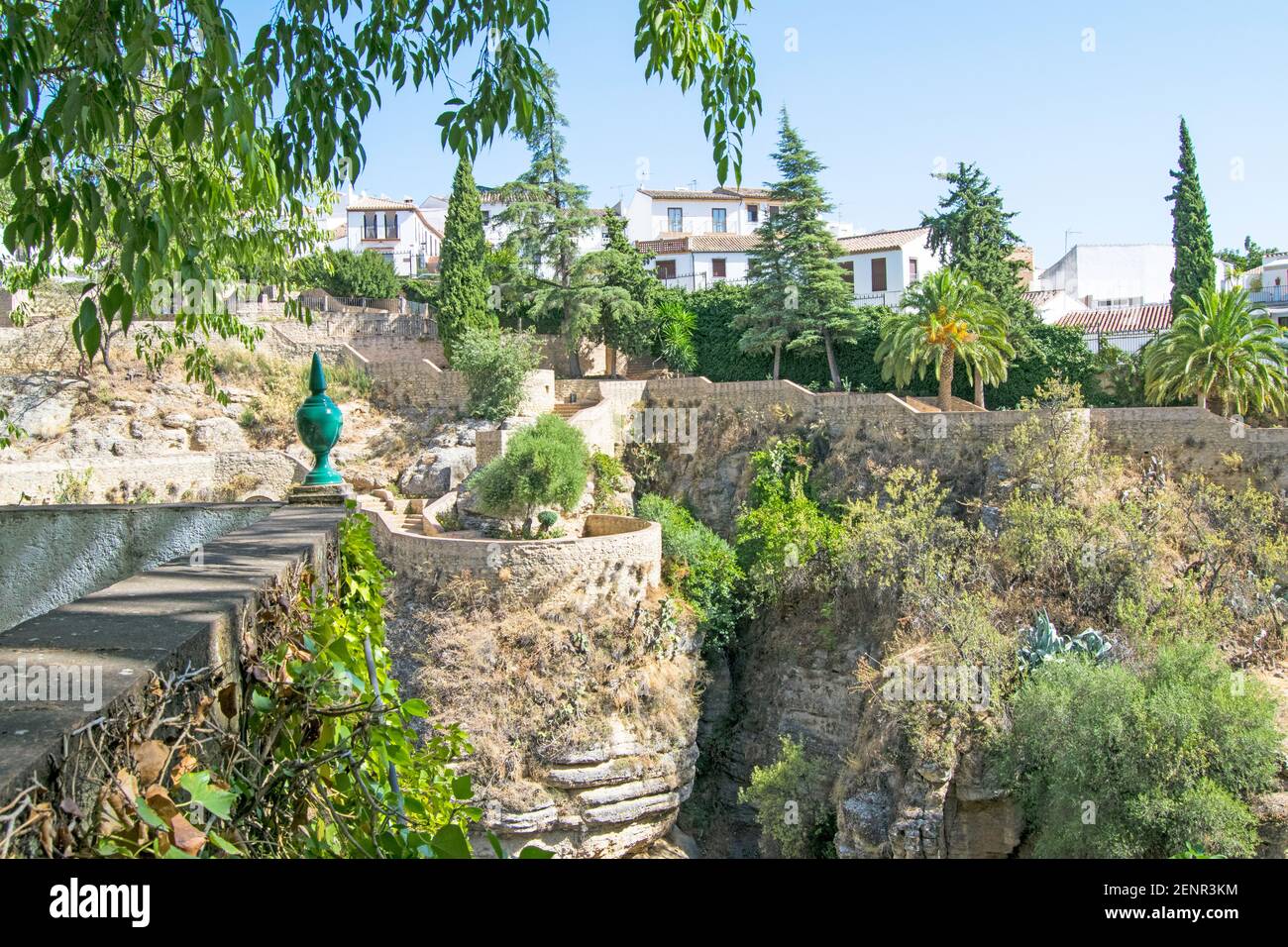 Cuenca Gärten in Ronda, einer der schönsten Städte in der Serrania von Malaga, Spanien Stockfoto