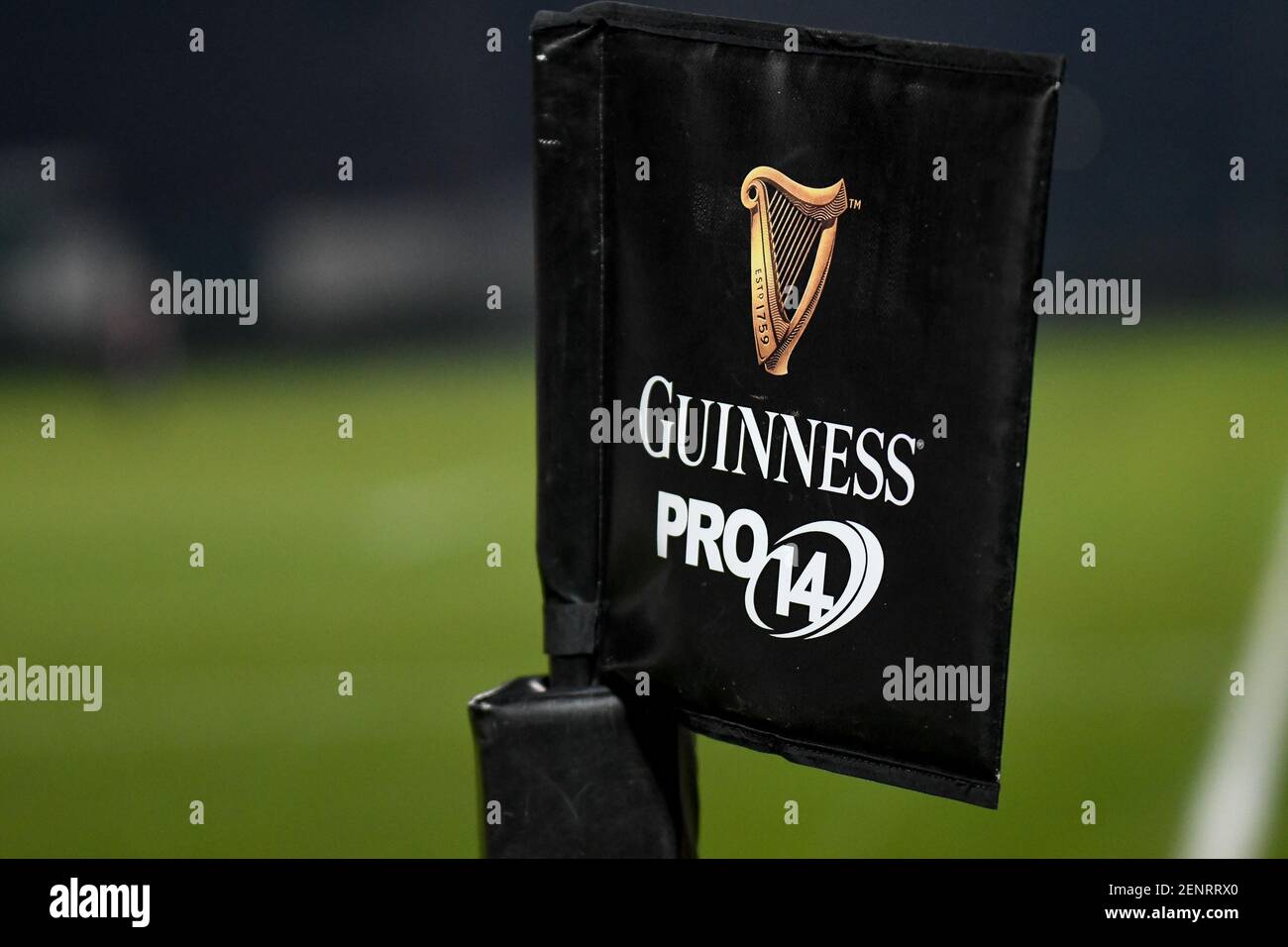 Treviso, Italien. Februar 2021, 26th. Treviso, Italien, Monigo Stadion, 26. Februar 2021, Gunness Pro14 Flagge, Zeichen während Benetton Treviso vs Connacht Rugby - Rugby Guinness Pro 14 Spiel Credit: Ettore Griffoni/LPS/ZUMA Wire/Alamy Live News Stockfoto