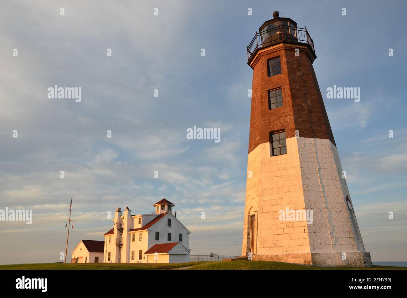 Point Judith Leuchtturm und Küstenwache Station in Narragansett, Rhode Island. Stockfoto