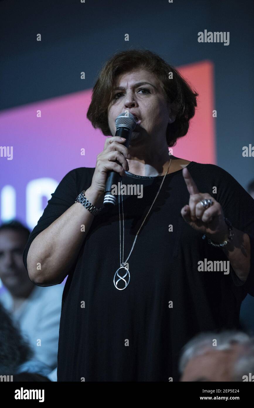Akt des Beginns der Kampagne 'Unidas Podemos' in Madrid. Die Sprecherin dieser Partei im Kongress, Irene Montero, und der Bundeskoordinator der IU, Alberto Garzón, intervenieren in ihr.am 31. Oktober 2019 in Madrid, Spanien. (Foto von ALTERPHOTOS/David Jar/Sipa USA) Stockfoto