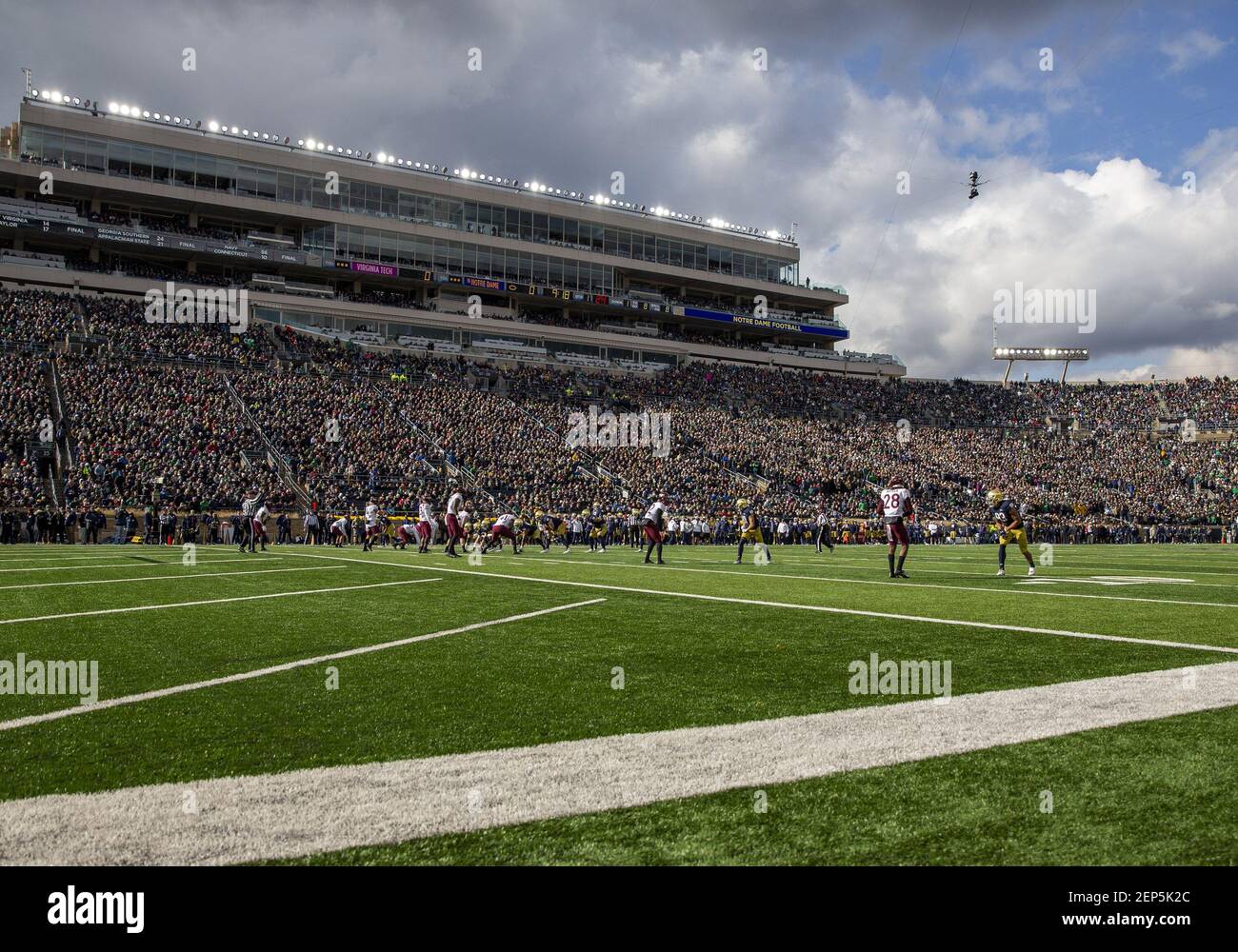 02. November 2019: Eine allgemeine Ansicht während NCAA Fußballspiel-Aktion zwischen den Virginia Tech Hokies und der Notre Dame Fighting Irish im Notre Dame Stadium in South Bend, Indiana. John Mersits/CSM/Sipa USA. (Bild: © John Mersits/CSM/Sipa USA) Stockfoto