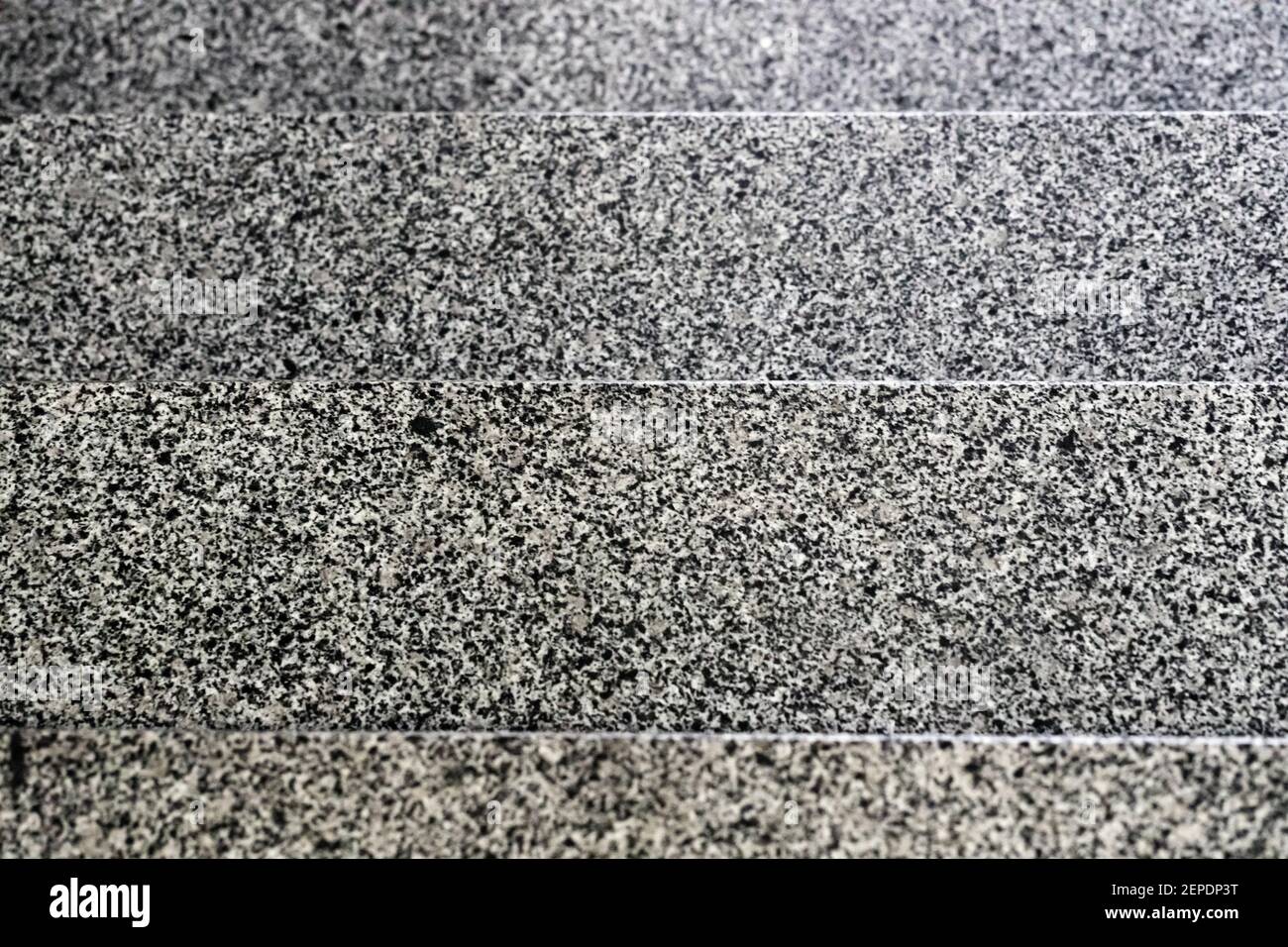 Über Marmortreppe Hintergrund. Horizontale Linien. Hintergrund. Einfache Stein Textur Stockfoto