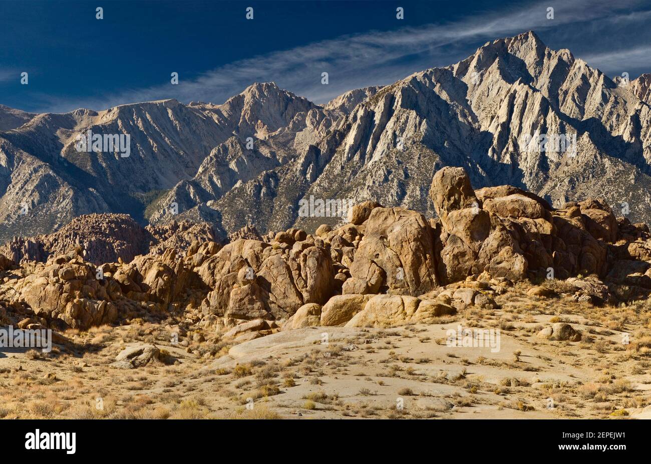 Eastern Sierra Nevada, Blick von Alabama Hills, in der Nähe von Lone Pine, Kalifornien, USA Stockfoto