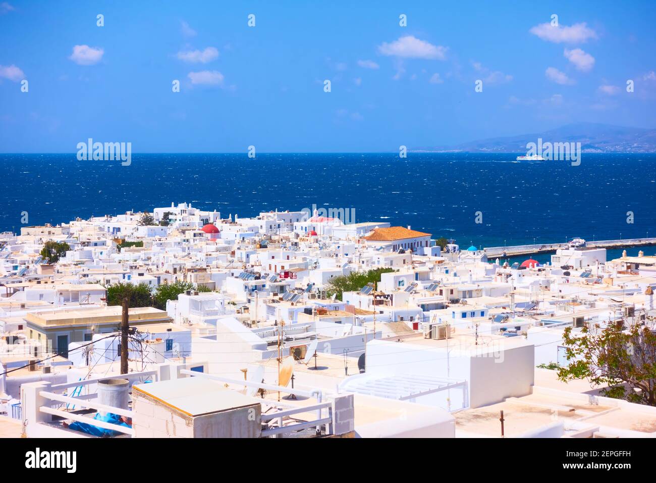 Mykonos (Chora) in Griechenland. Panoramablick, griechische Landschaft Stockfoto