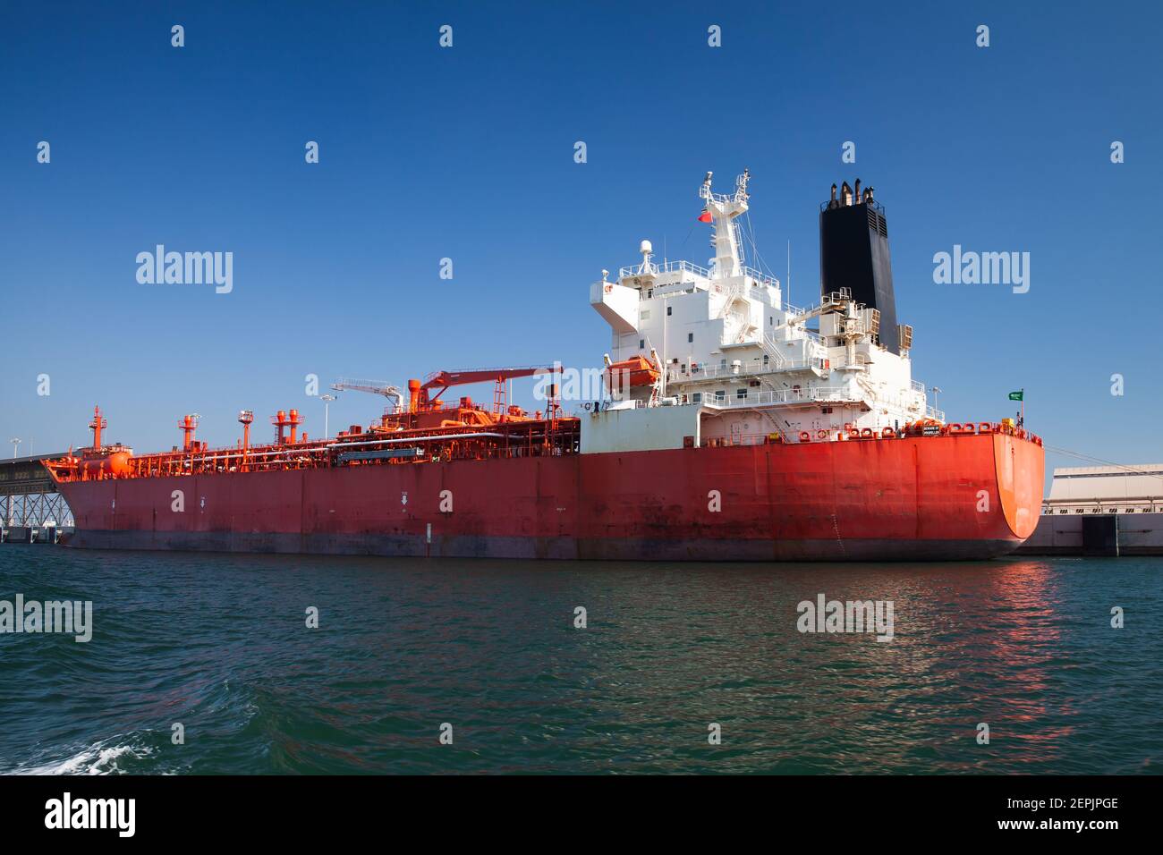 LPG-Tanker Verladung im Hafen von Saudi-Arabien Stockfoto