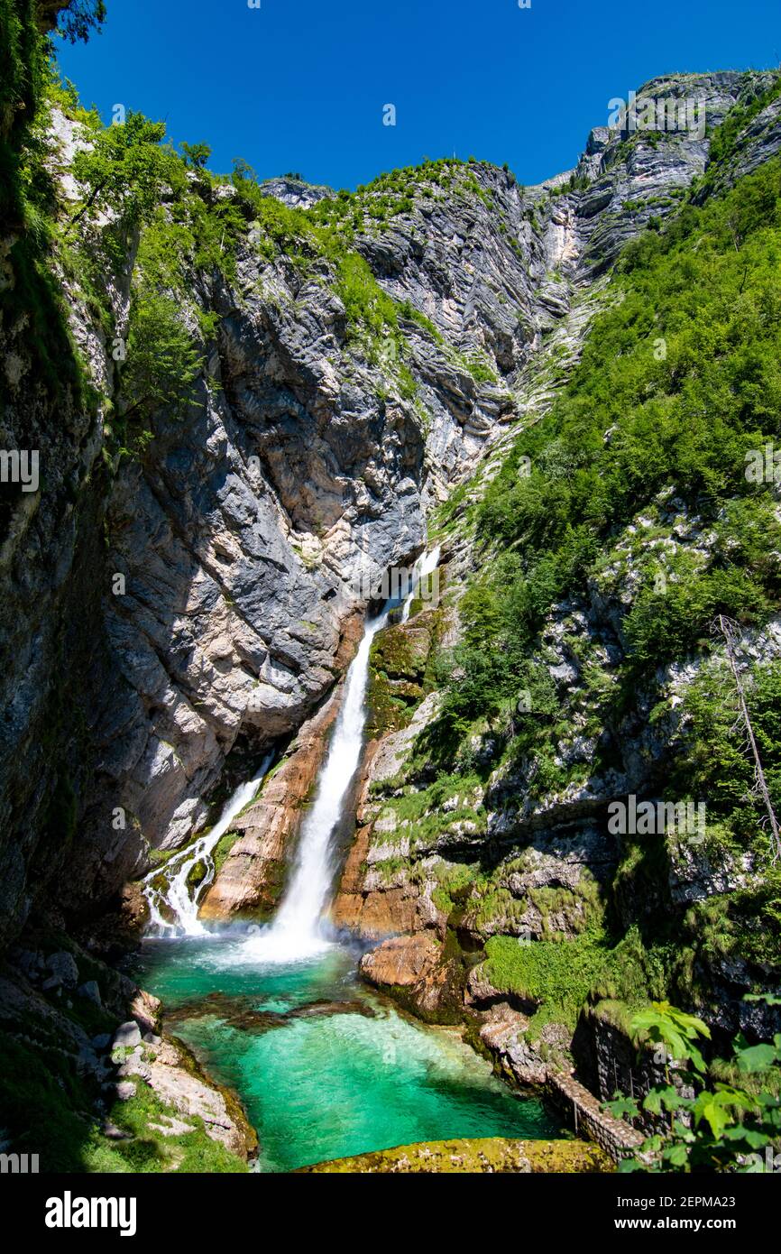 Wasserfall Savica - Savica Slap - in Slowenien im heißen Sommer, Slowenien 2020 Stockfoto