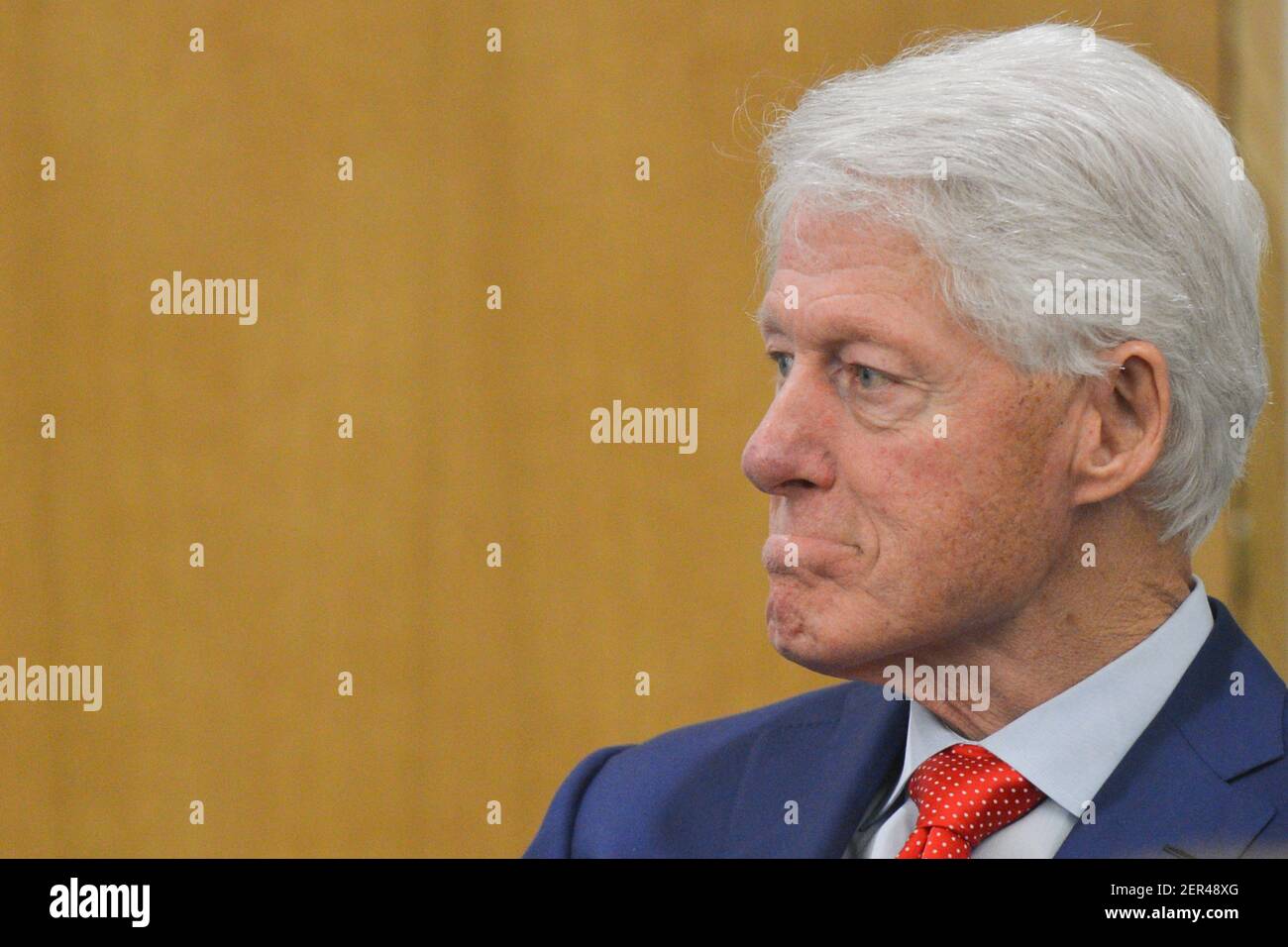 Der ehemalige US-Präsident Bill Clinton hält eine Keynote zum 20th. Jahrestag der Unterzeichnung des Karfreitagsabkommens im O'Brien Centre for Science, UCD, in Dublin. Am Montag, den 9. April 2018, in Dublin, Irland. Foto von Artur Widak/SIPA USA Stockfoto