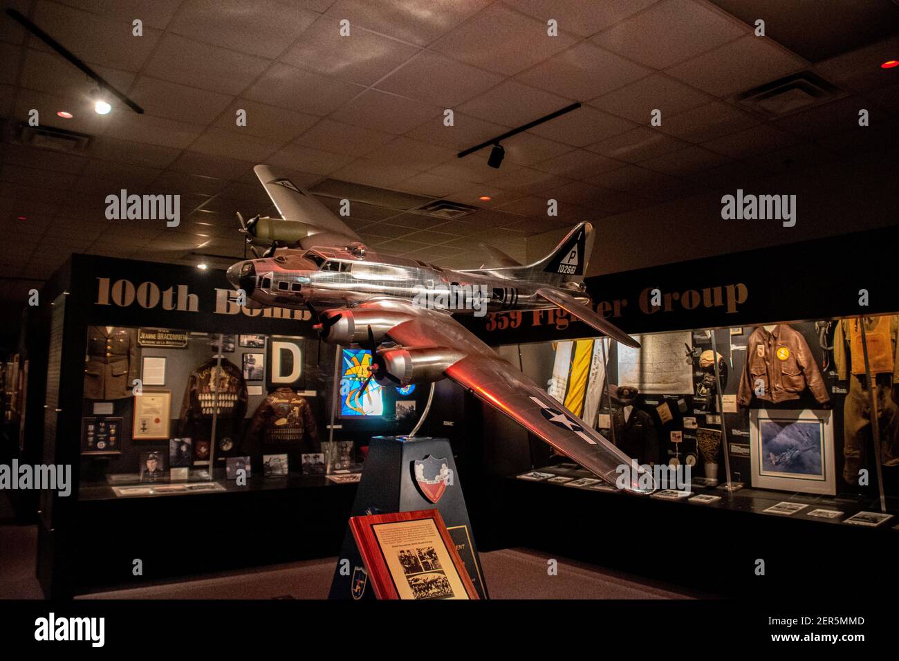Das Modell B-17 befindet sich im Museum des Mächtigen Achte Luftwaffe Stockfoto
