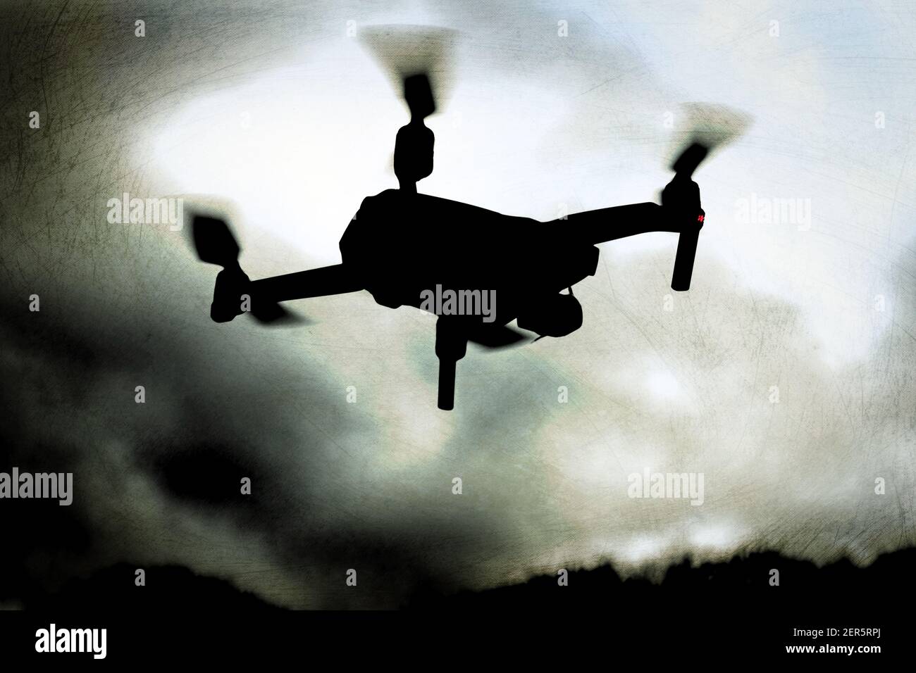 DJI Mavic Air 2 in der Luft, Hamburg Stockfoto