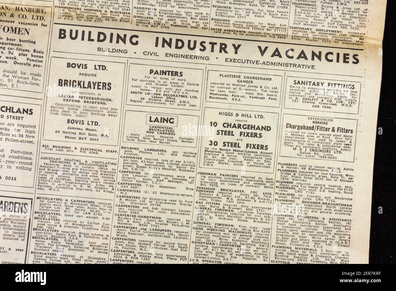 Werbung für Gebäude, Industrie Stellenangebote in der Evening News Zeitung (Donnerstag, 13th. Juni 1963), London, Großbritannien. Stockfoto